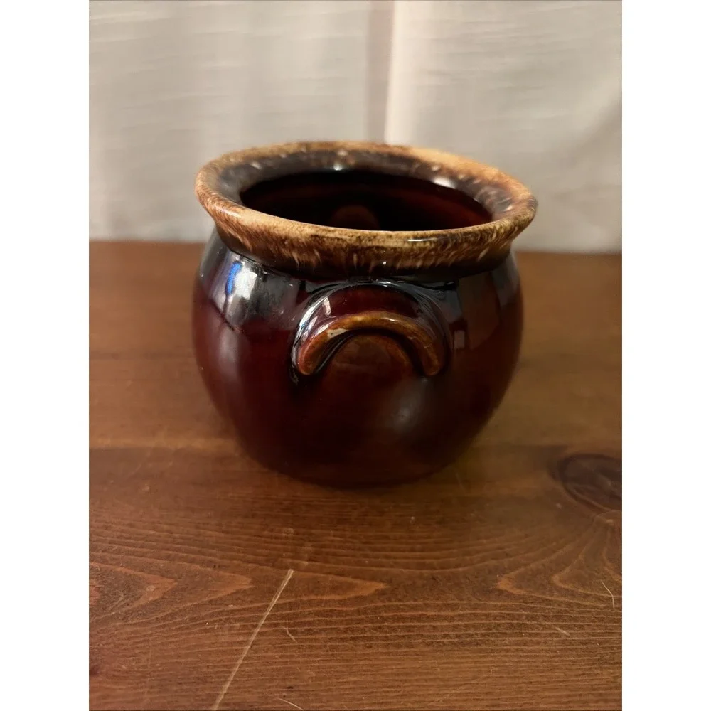 Hull Bean Pot Pottery‎ Brown Drip Glaze Design Molded Handles No Lid